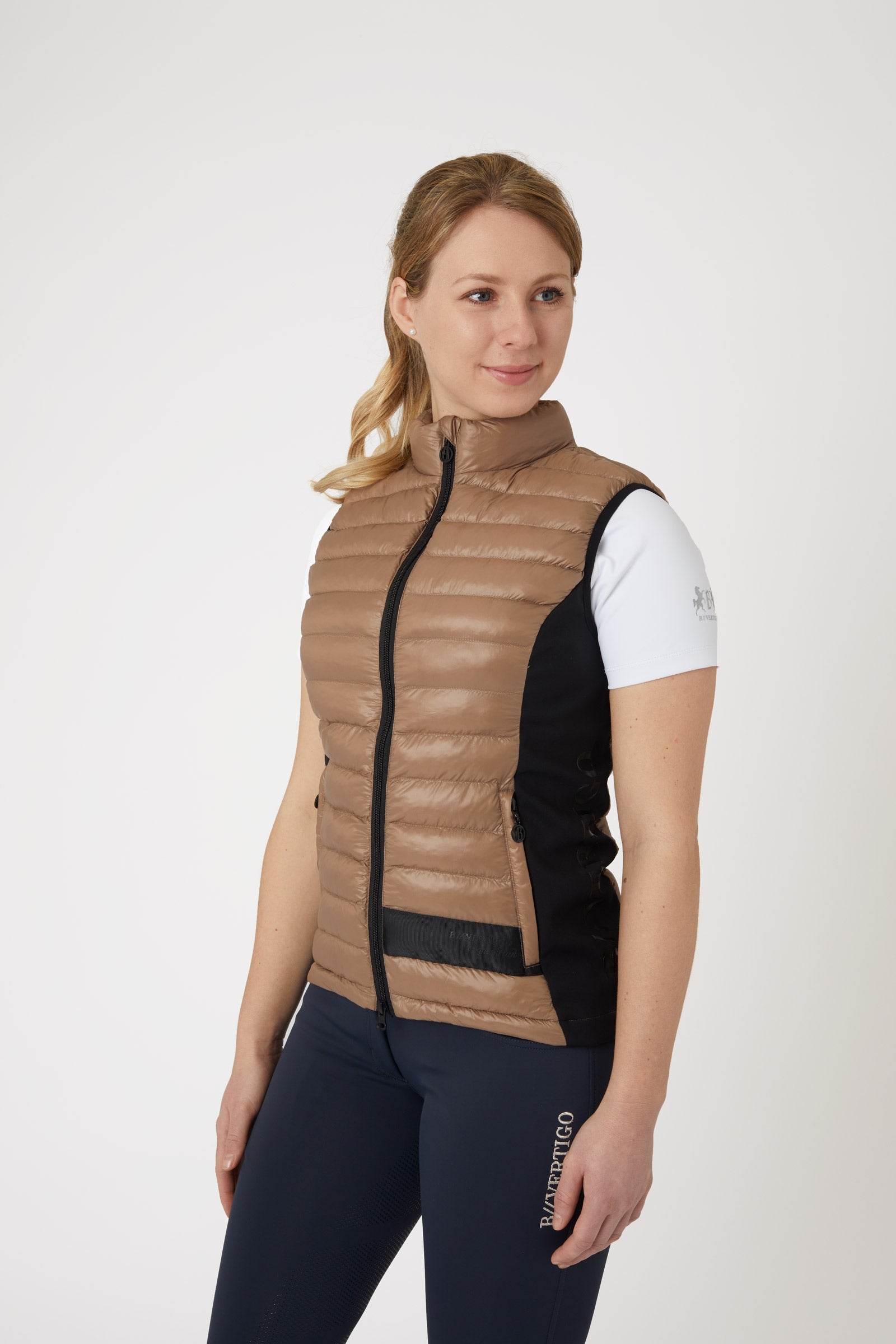 B Vertigo Sia dámská ultralehká polstrovaná jezdecká vesta Women’s Riding Clothing