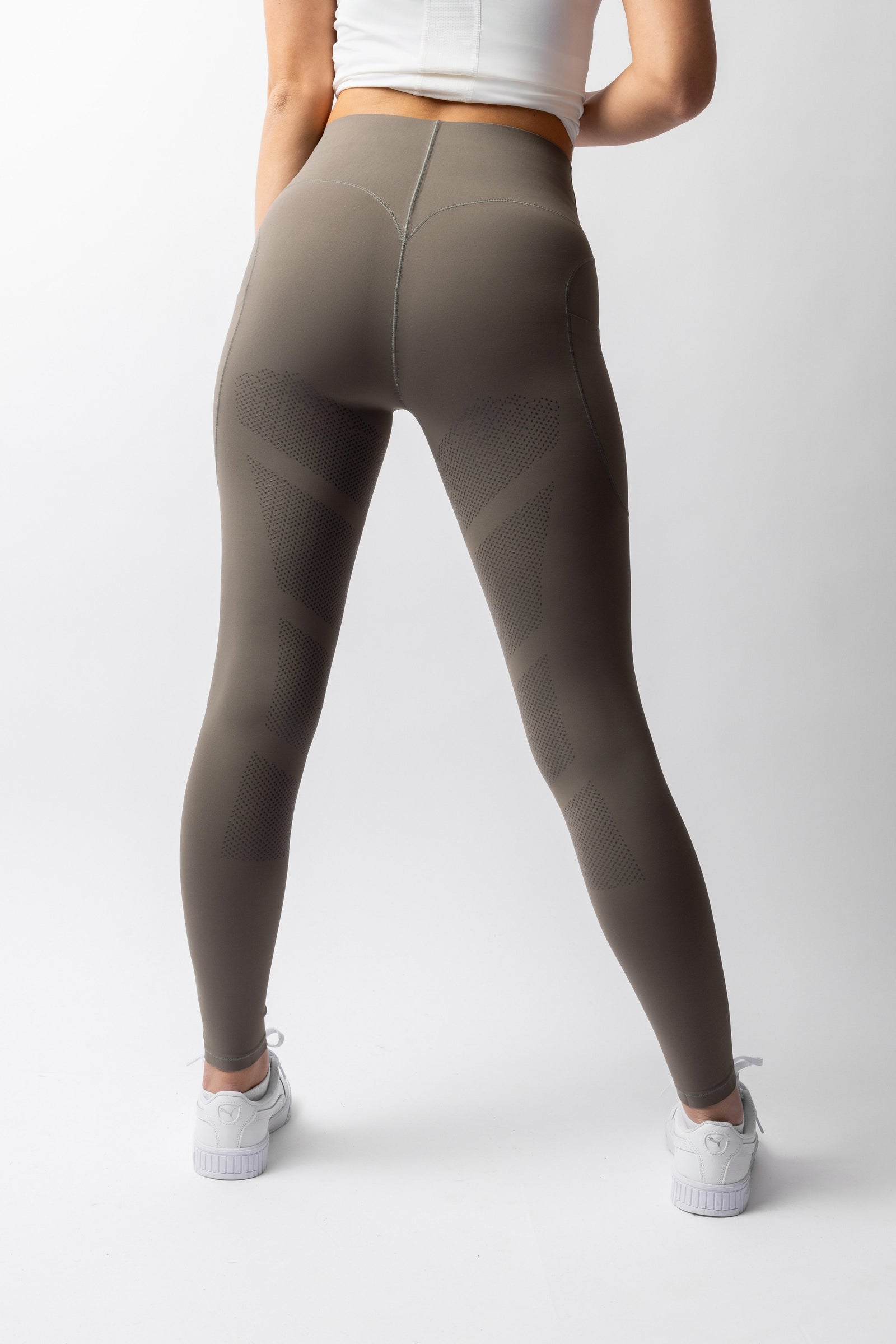 B Vertigo Viktoria dámské jezdecké legíny s plným sedlem s menším počtem švů Womens Breeches