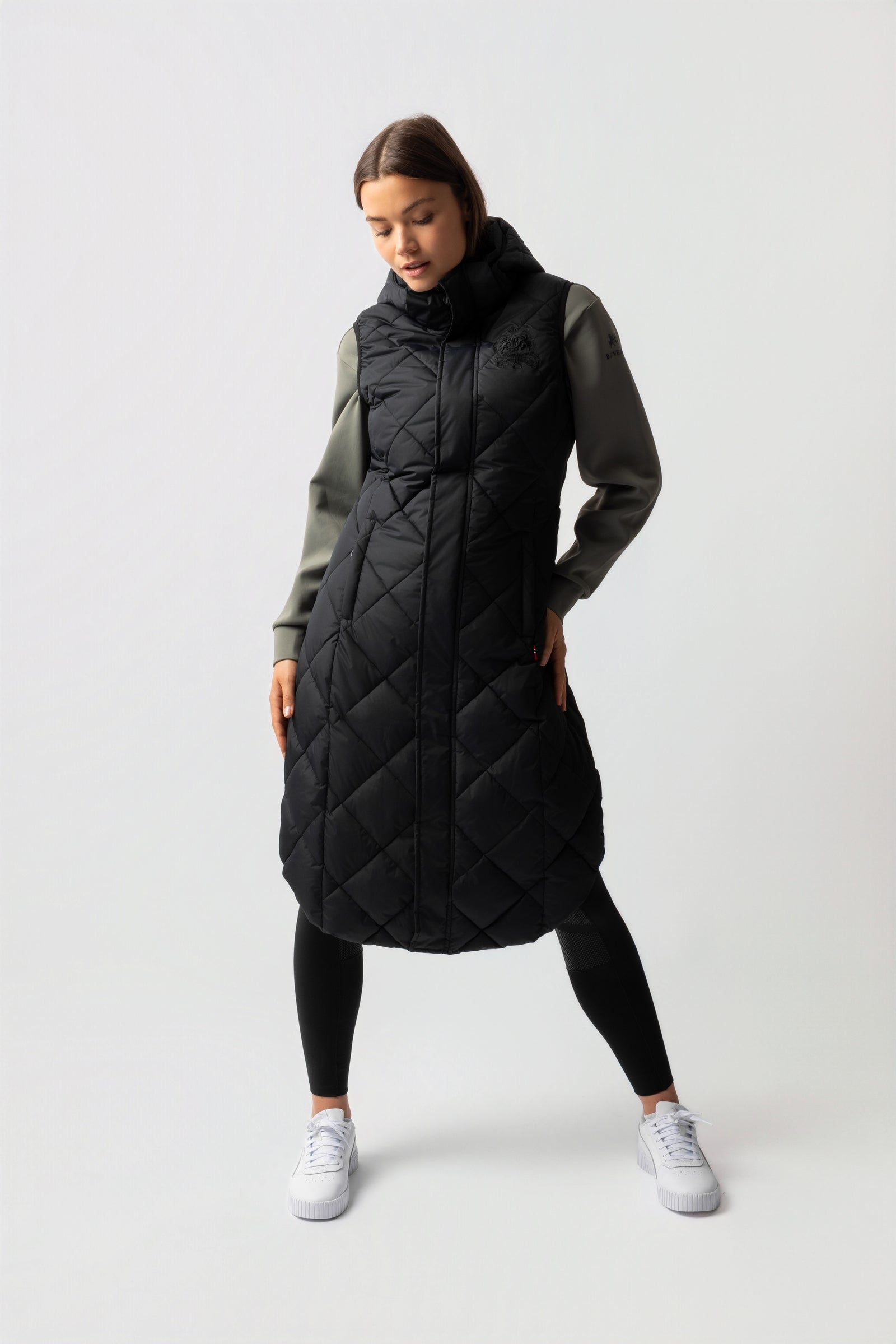 B Vertigo Gem Dlouhá polstrovaná jezdecká vesta Women’s Riding Clothing