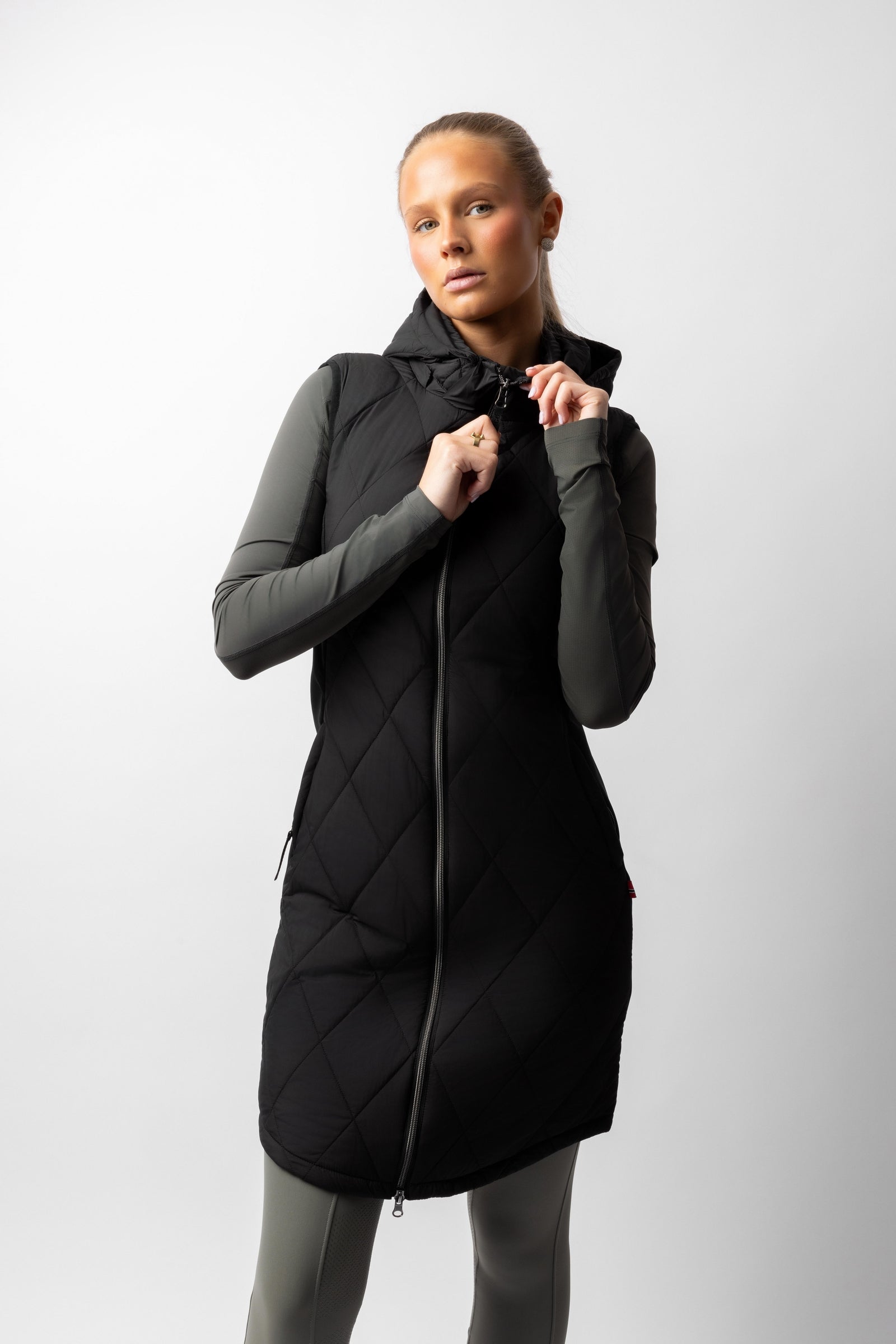 B Vertigo Agnetha dámská dlouhá vatovaná vesta Women’s Riding Clothing