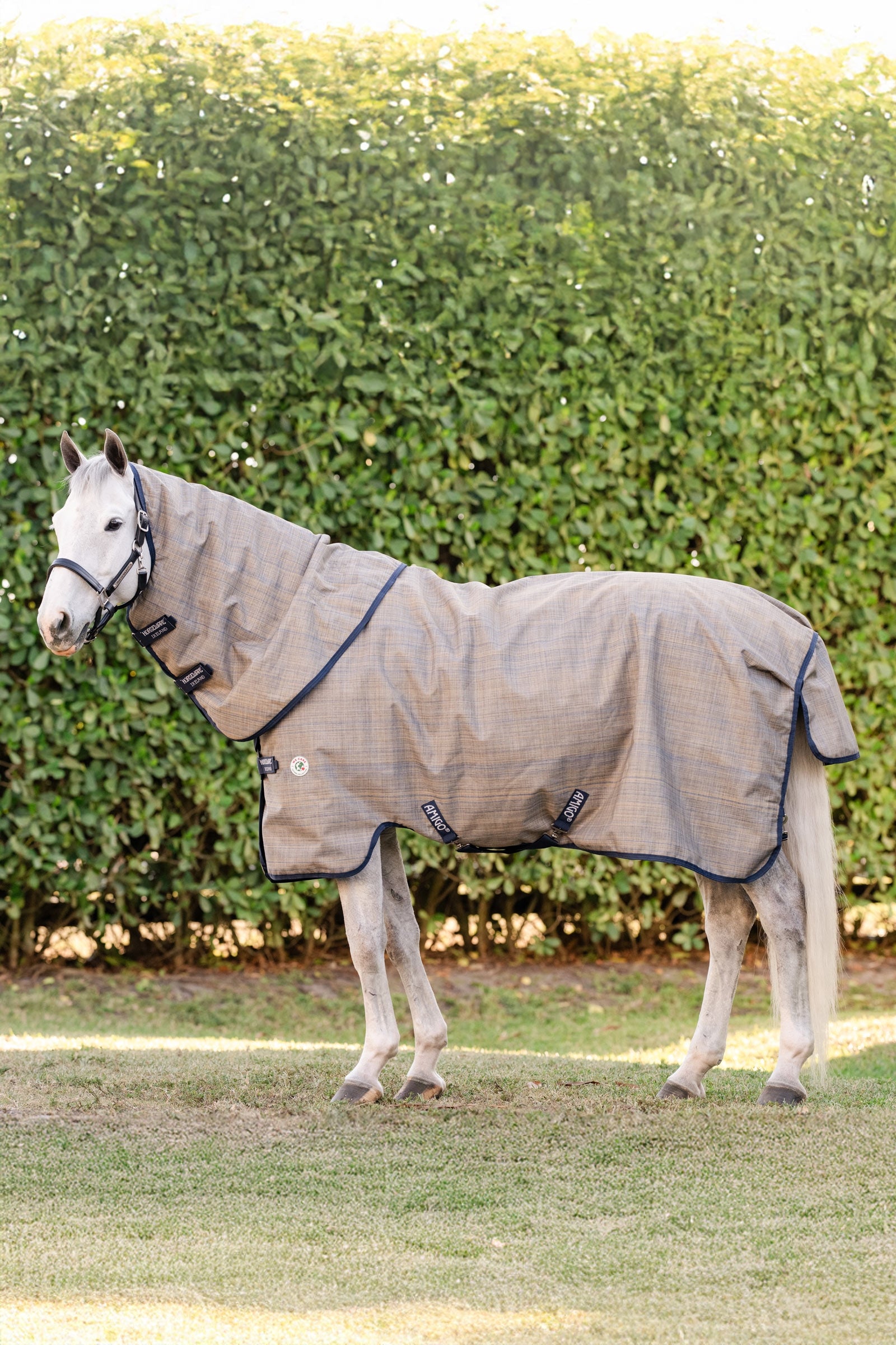 Horseware Amigo Hero 900 Revive Plus venkovní deka s odnímatelným krkem, 50 g Horse Rugs