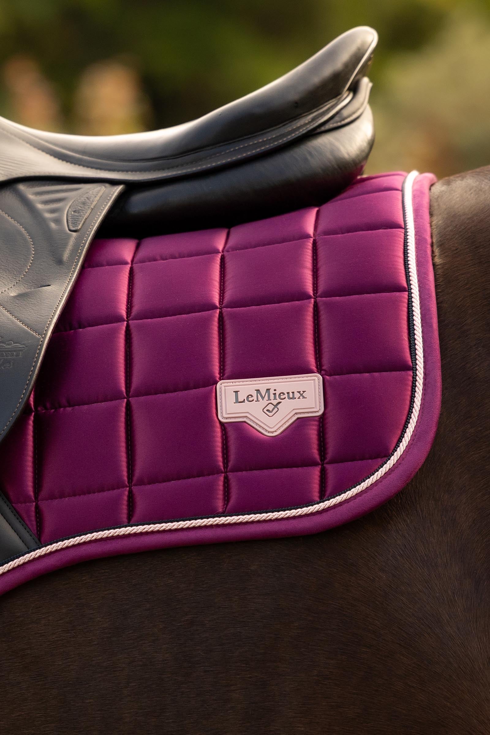 LeMieux Lemieux Loire Classic Close Contact Square Saddle Pad Saddle Pads