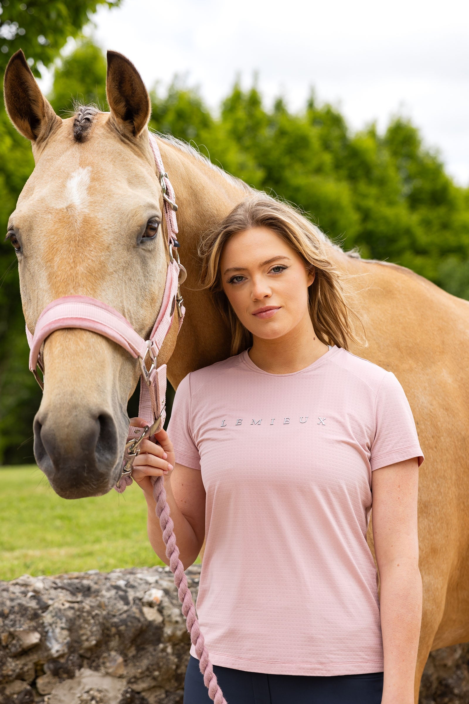 Lifestyle shot 4