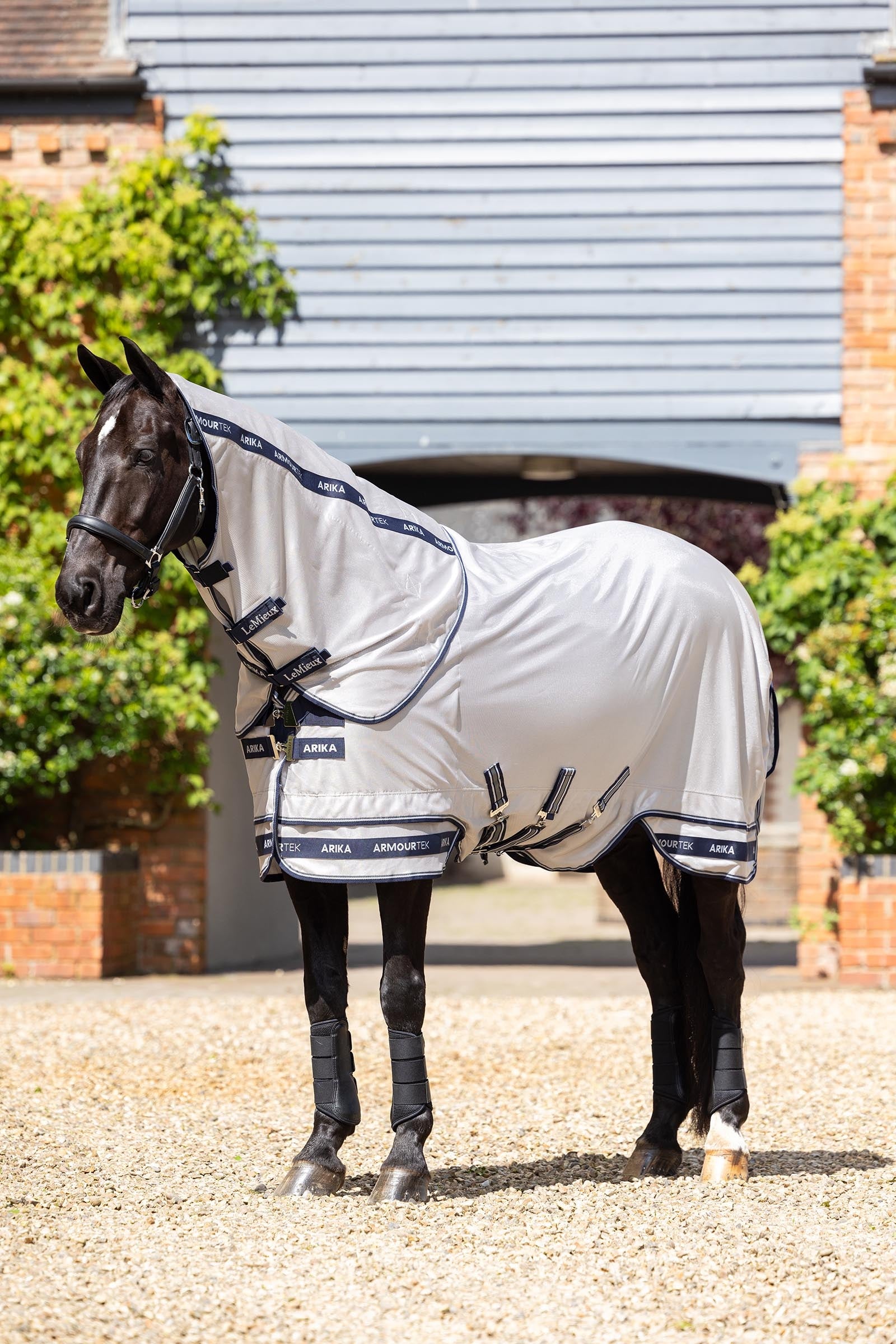 LeMieux Arika Armour-Tek fliegendecke s odnímatelným krkem Horse Rugs