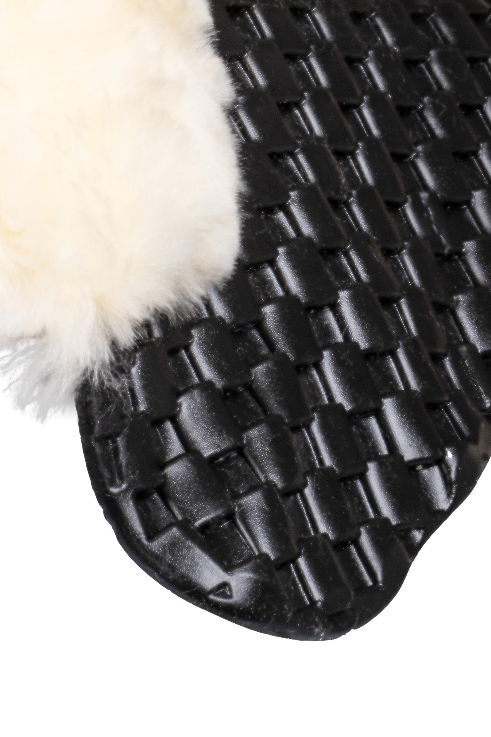 Acavallo Gel Non Slip Respira With Faux Sheepskin Cut-Out Flat Saddle Pads