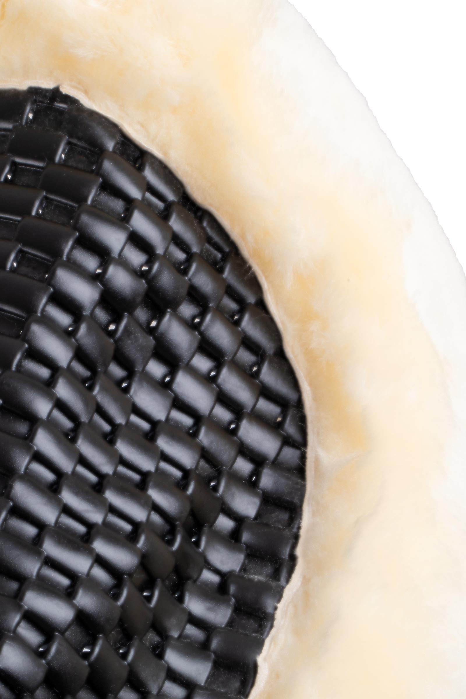 Acavallo Gel Non Slip Respira With Faux Sheepskin Cut-Out Flat Saddle Pads