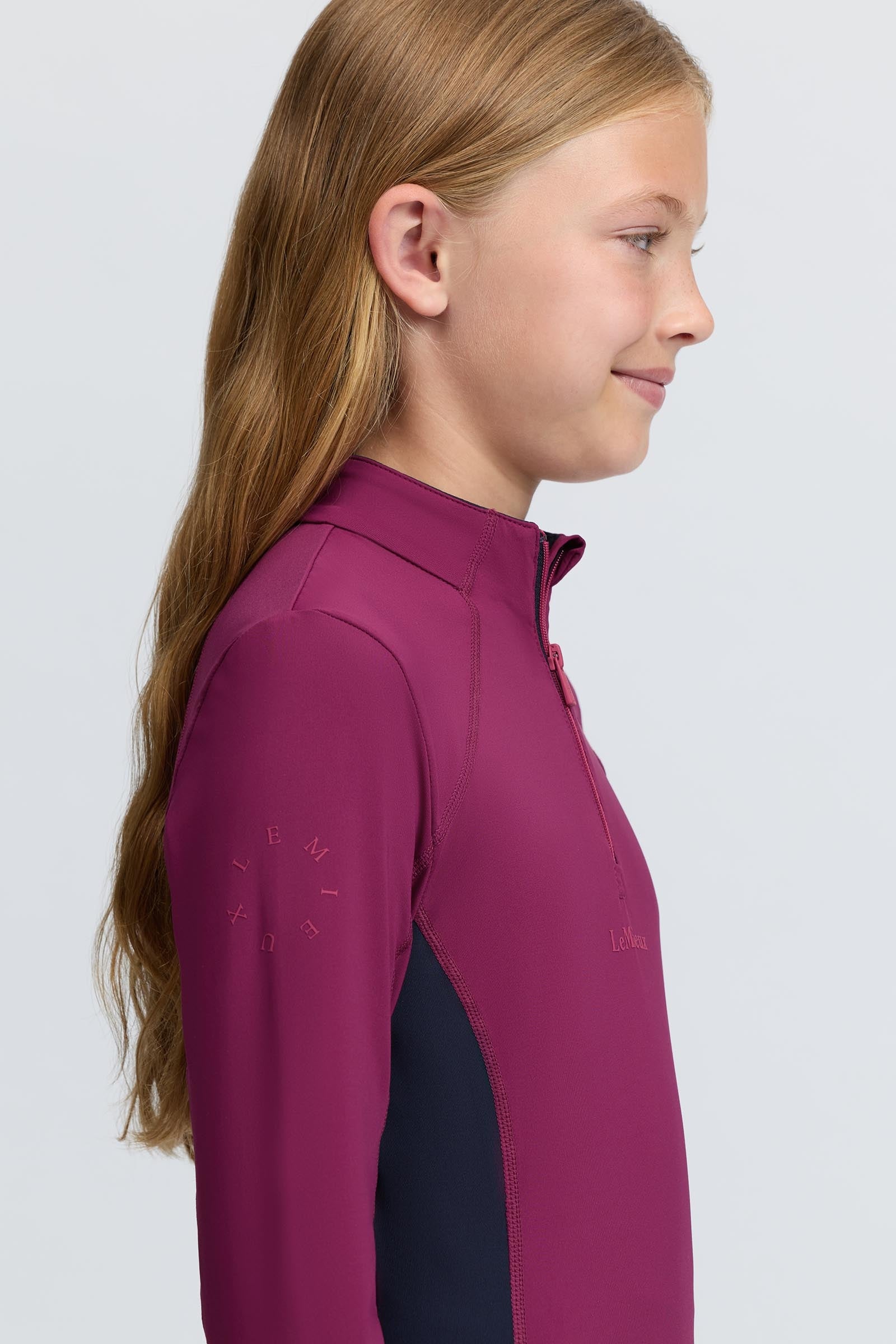 Model shot 3