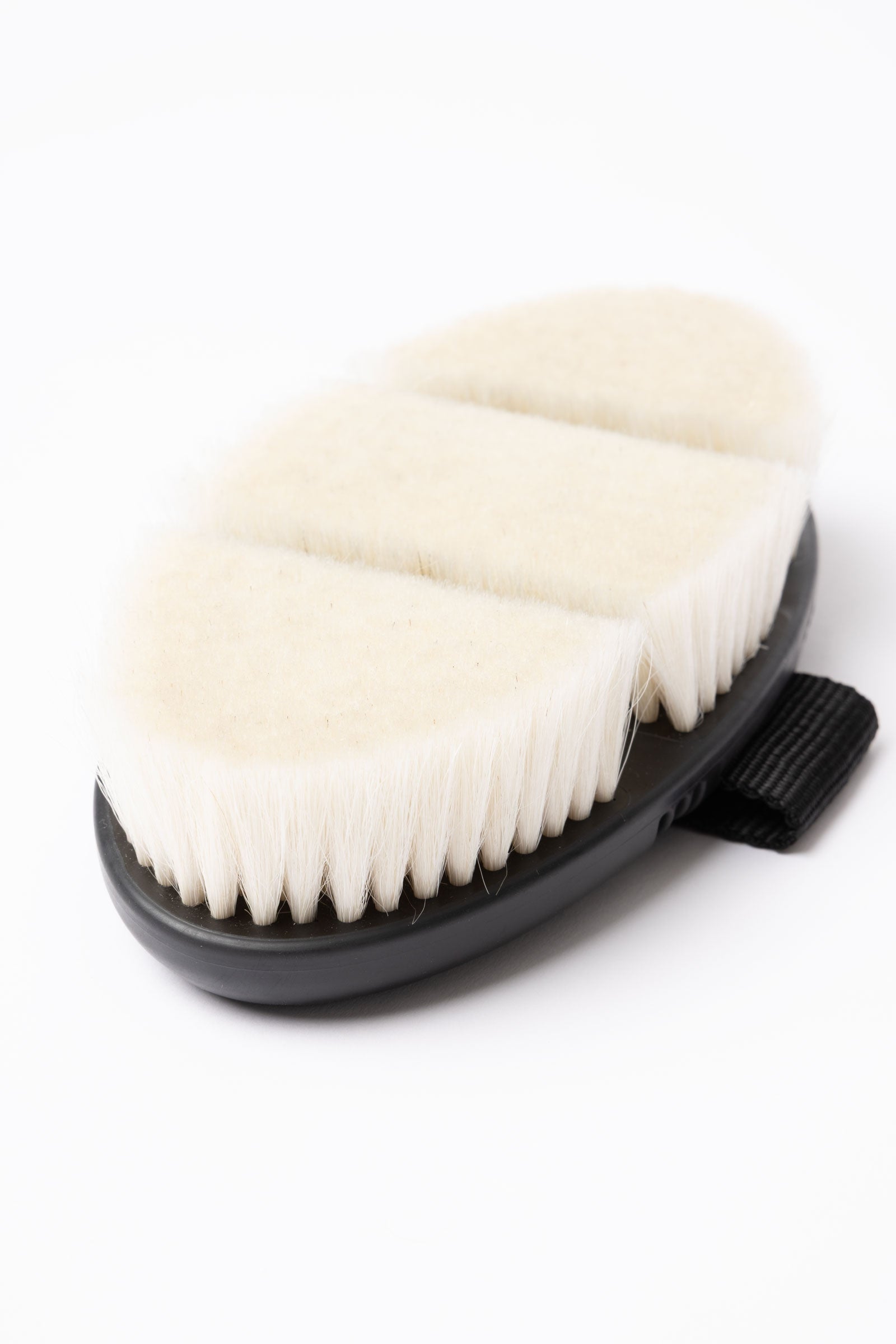 Horze Swipe flexibilní měkký kartáč na tělo Horse Grooming Tools