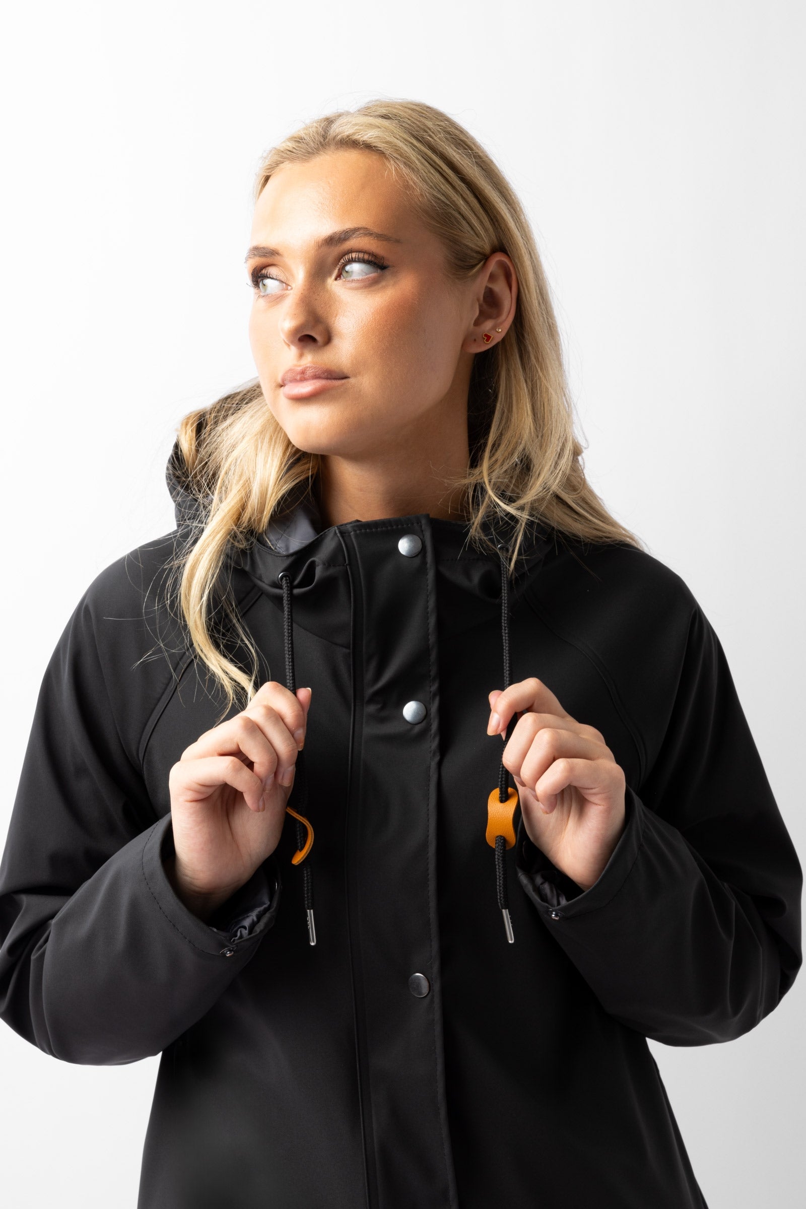 Model shot 4