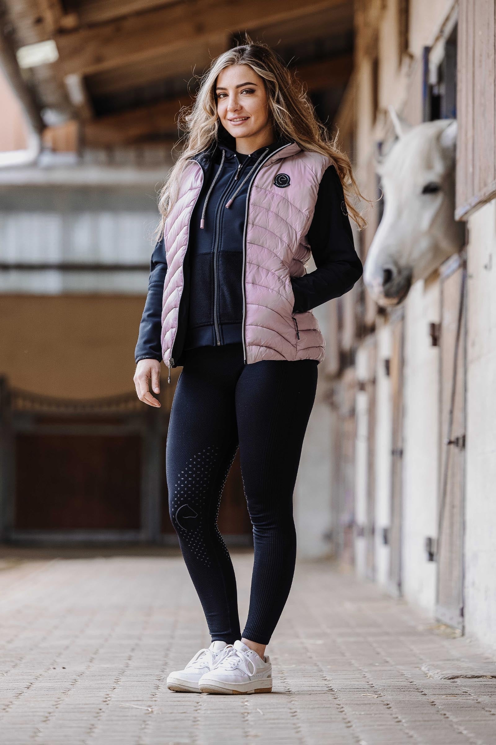 Lifestyle shot 3