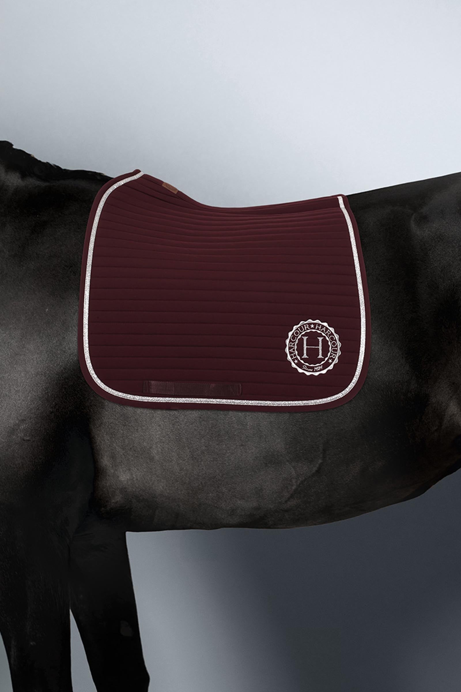Harcour Karembar drezurní podsedlová dečka Saddle Pads