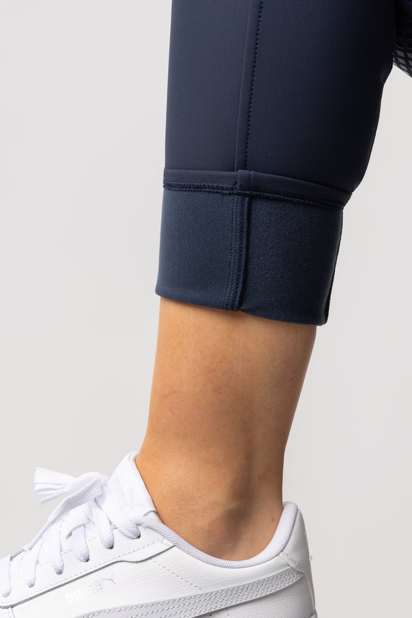 Horze Grand Prix Pro Women's Thermo Fullgrip Breeches Women’s Riding Clothing