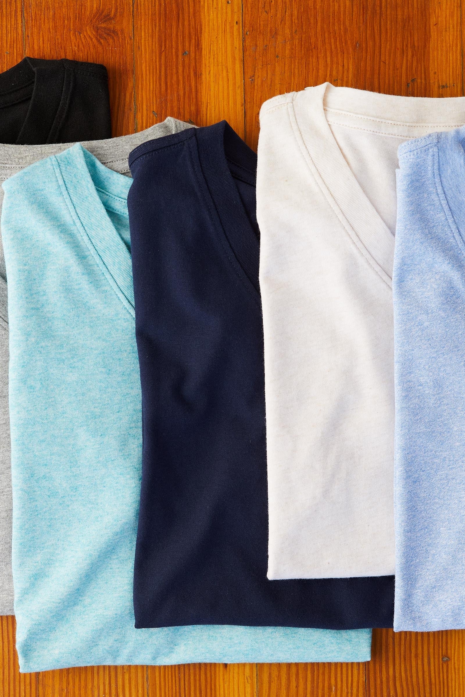 Ariat Women's Rebar Cotton Strong Standard V-Neck T-Shirt Women’s Riding Clothing