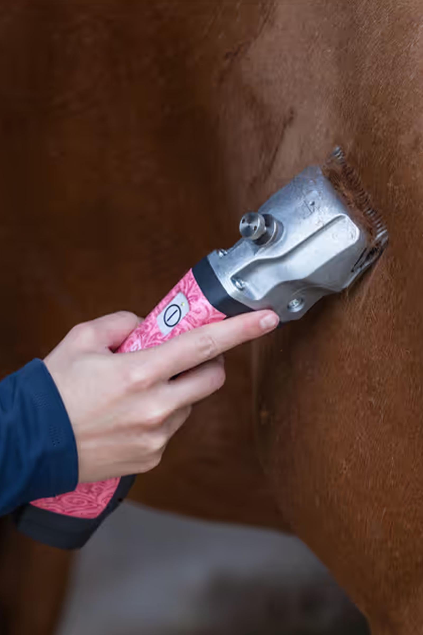 Aesculap Bonum Pro Horse Clipper With 1 Battery Horse Clipping & Trimming Tools