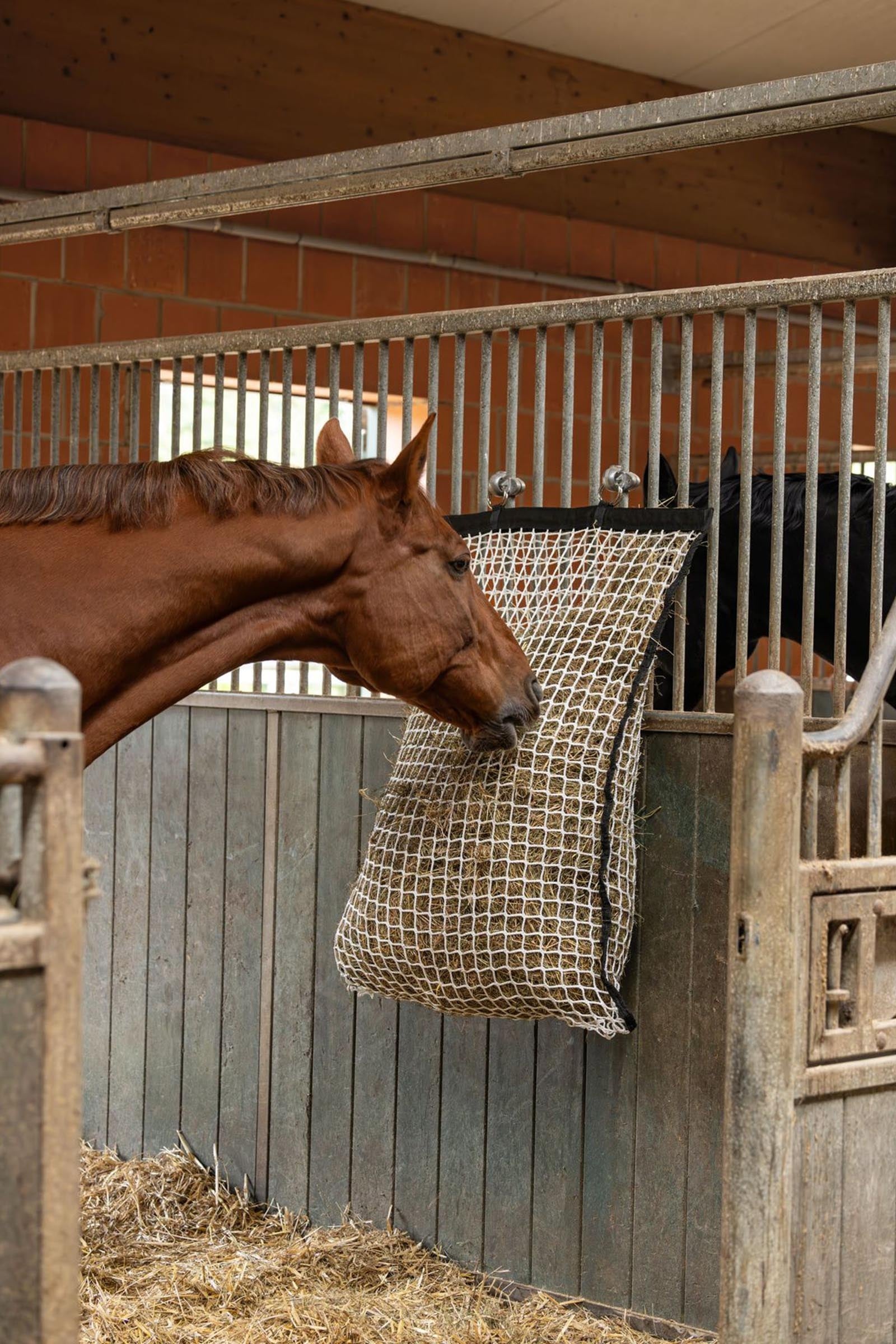 Kerbl Hay Net with Filling Aid Help 90x110cm Horse Feeders & Waterers