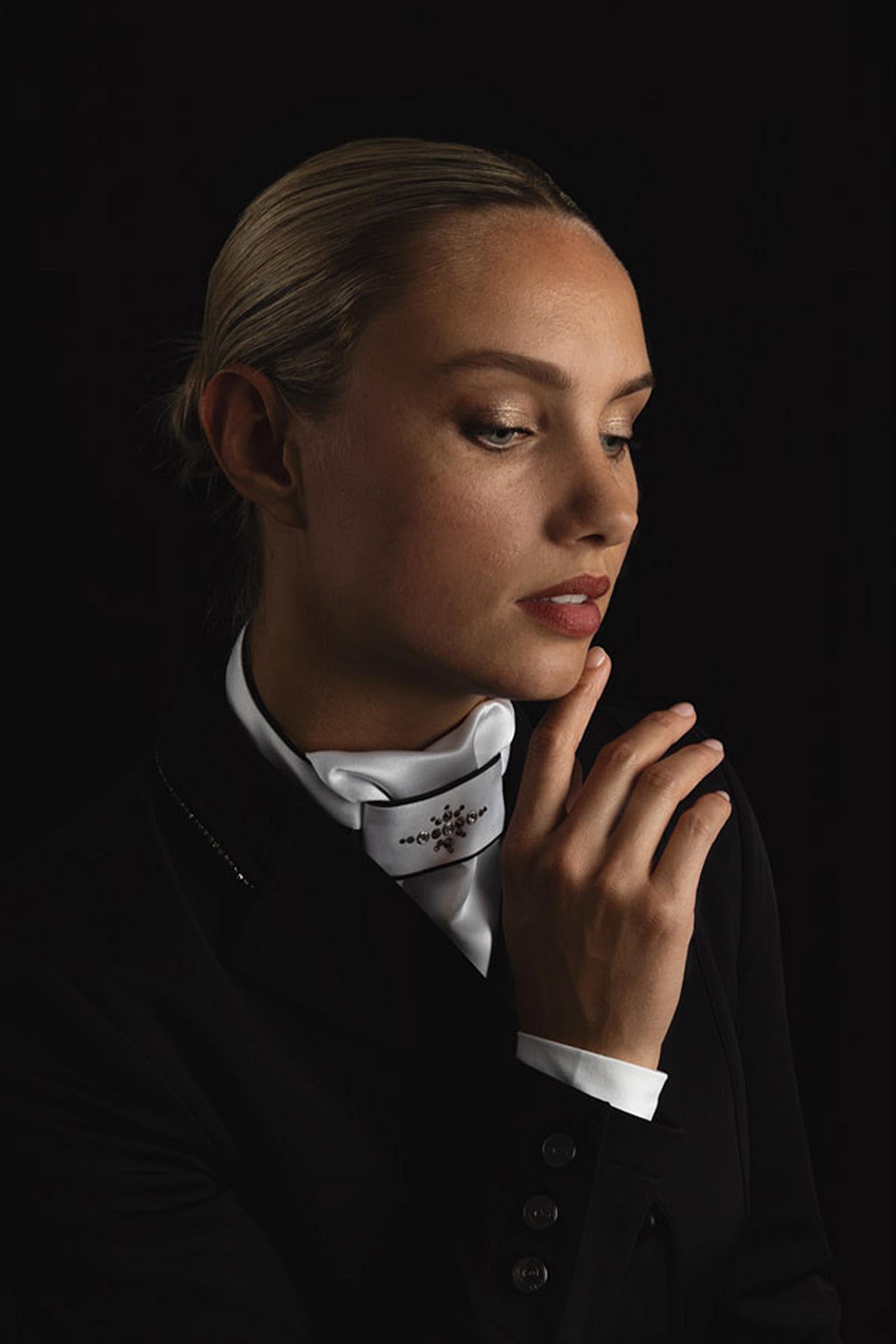 Model shot 2