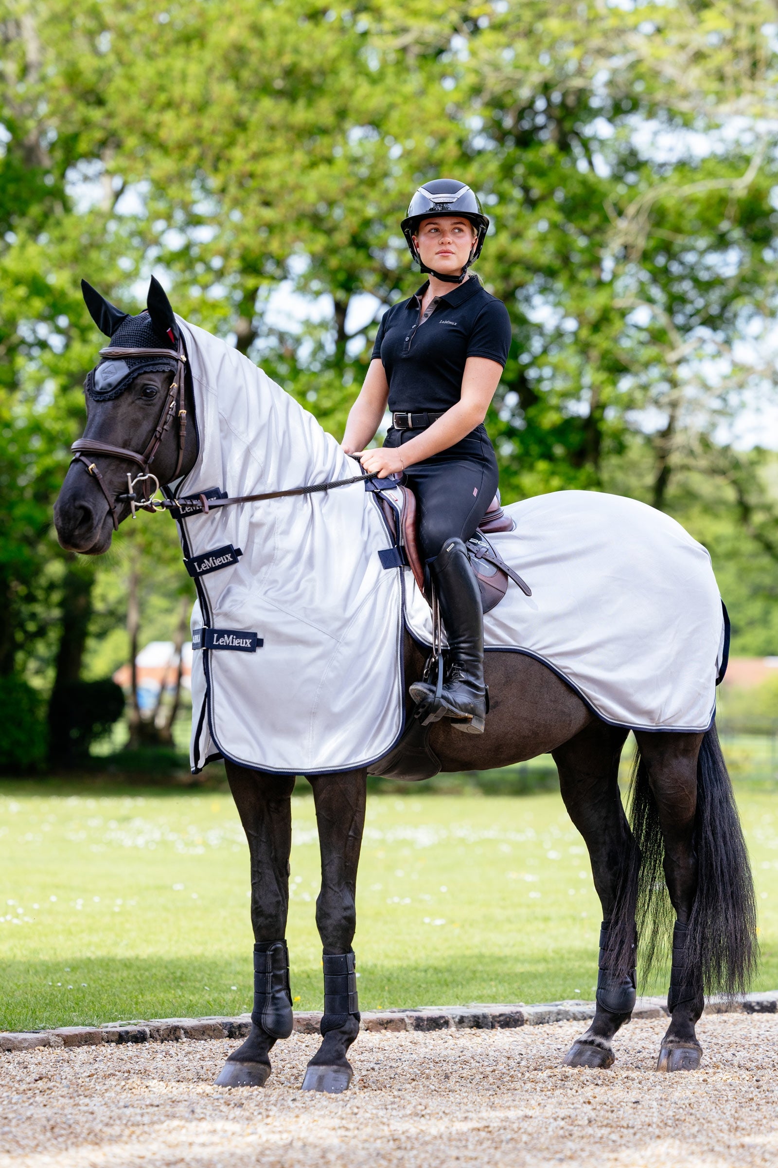 LeMieux Ride On tréninková muchá deka s odepínacím krčním a ramenním dílem Horse Rugs
