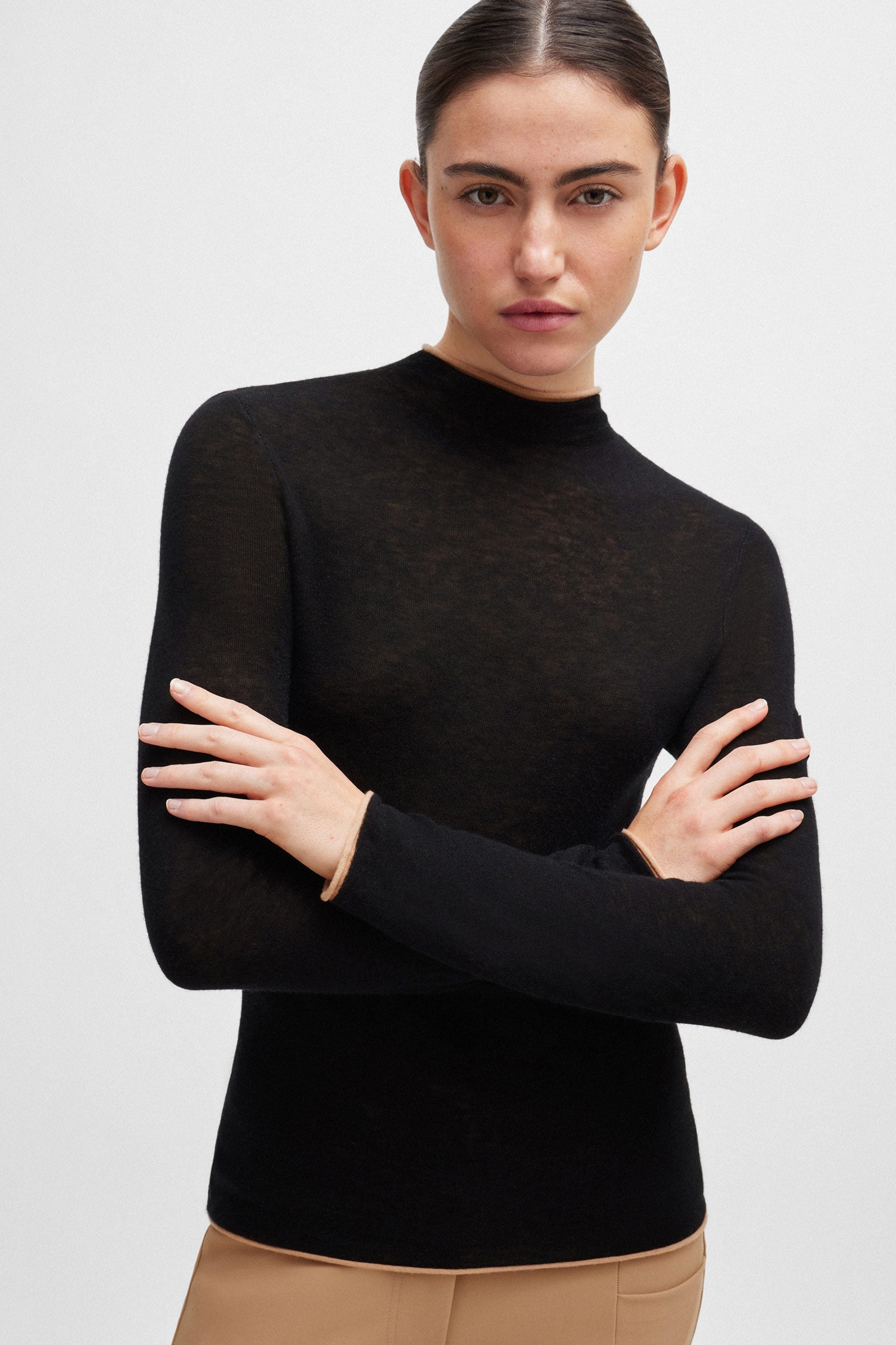 Model shot 3