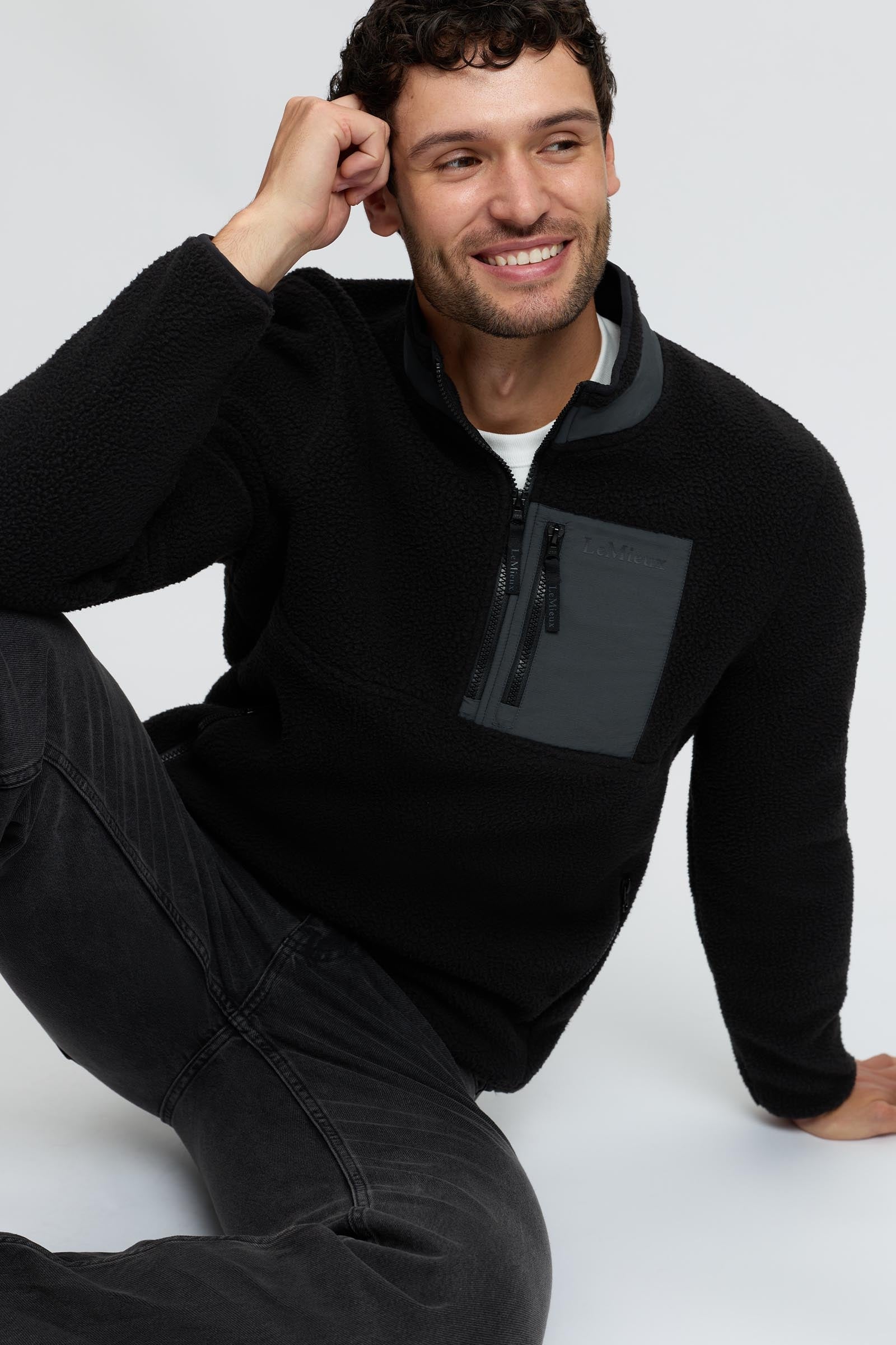 Model shot 5