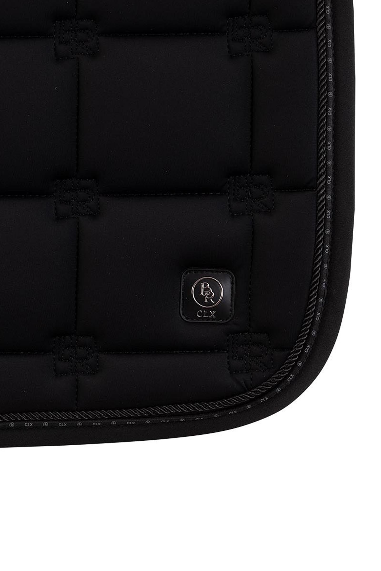 Pack shot 2