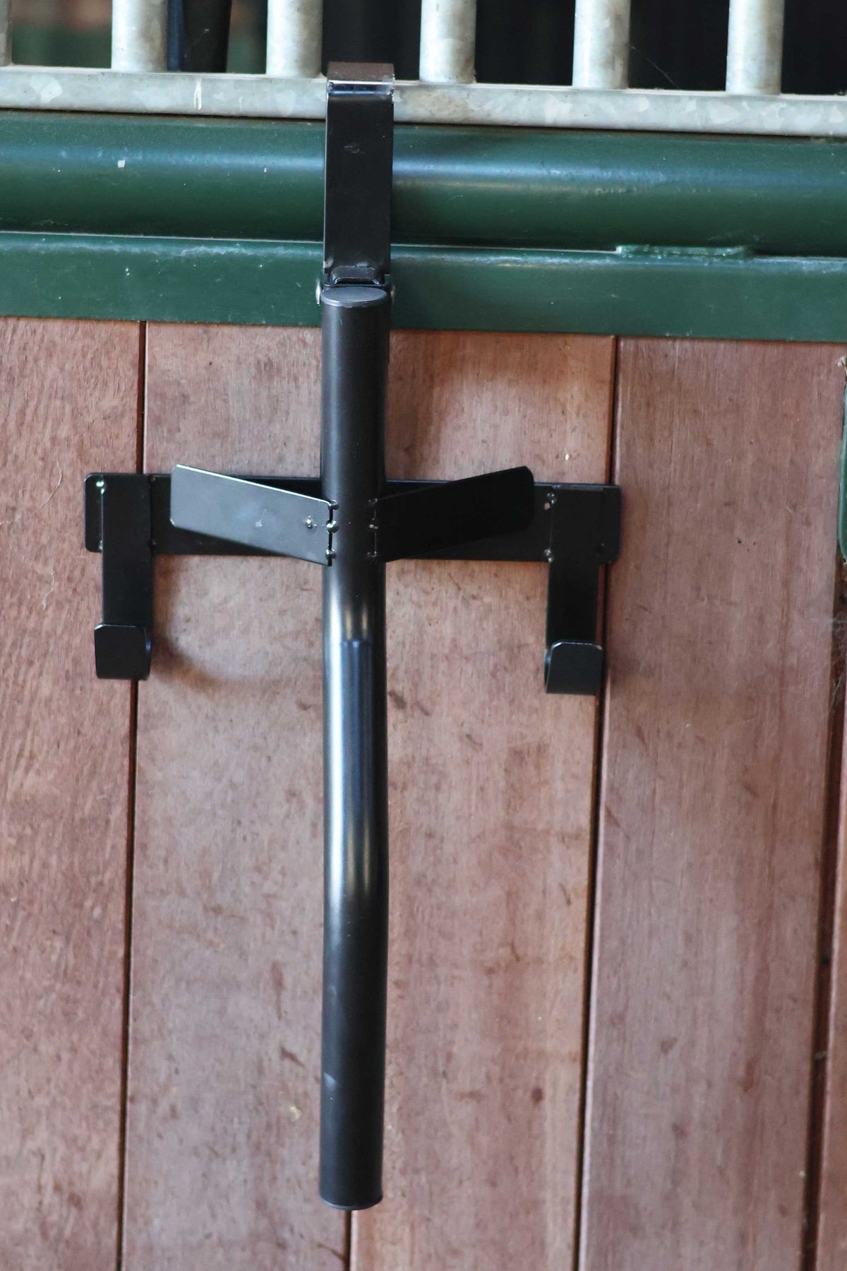 HIPPOTONIC Portable Saddle Rack Stable Equipment