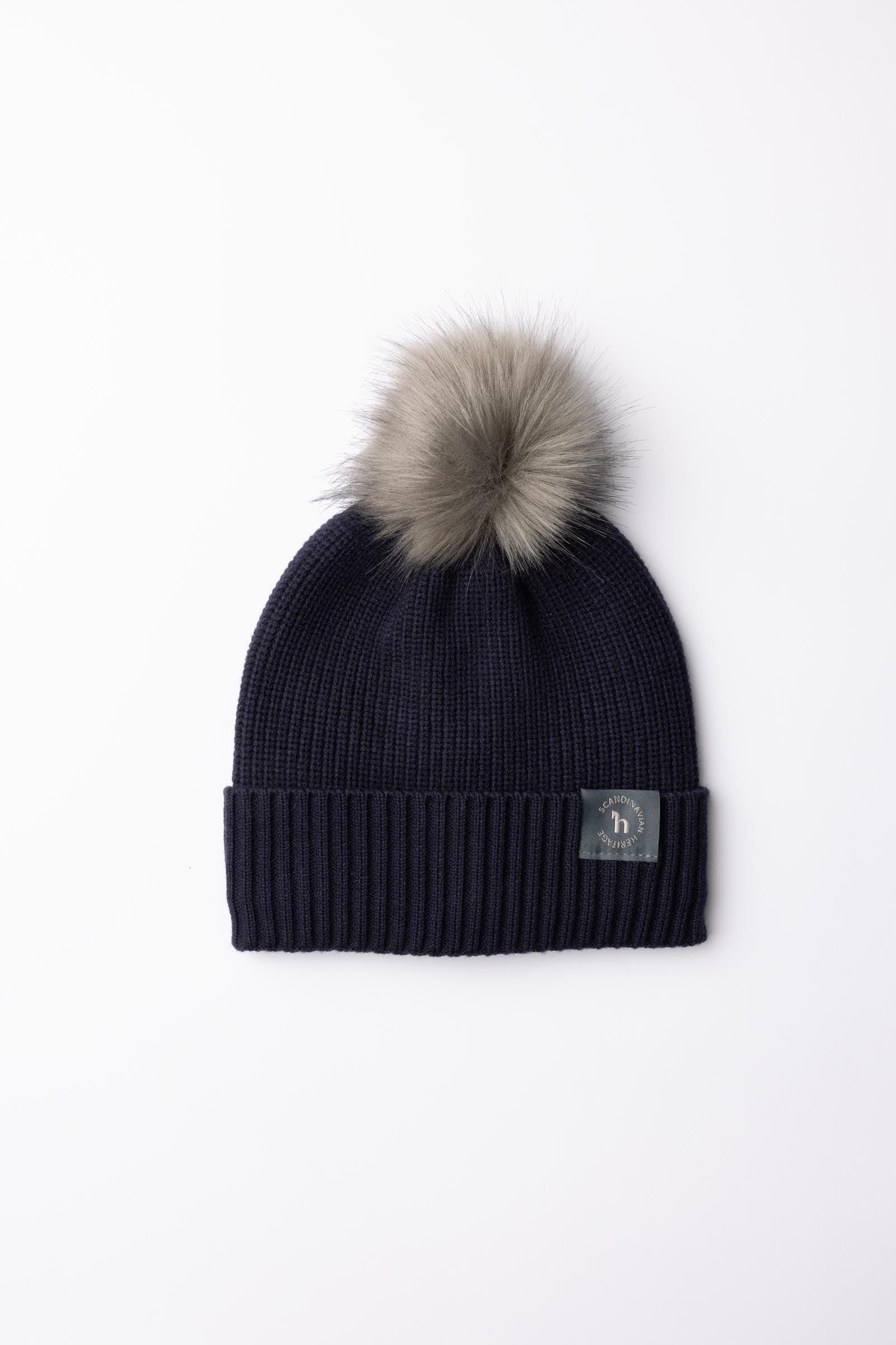 Horze Noa Dětská pletená čepice s odnímatelnou bambulí Kids Apparel