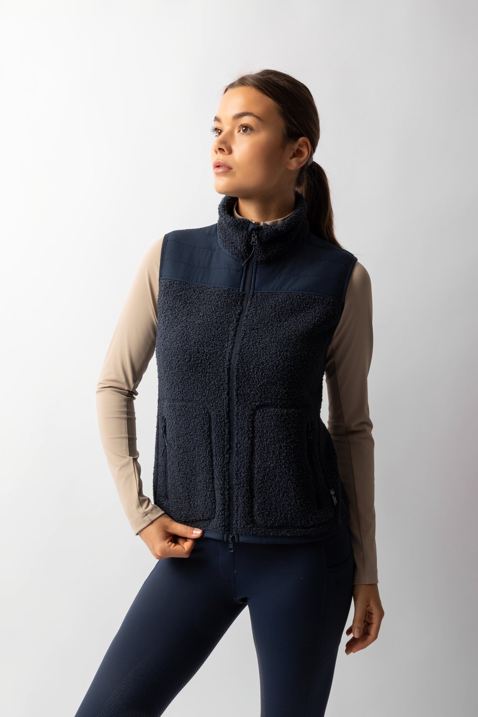 Horze Adira dámská teddy fleece vesta Women’s Riding Clothing