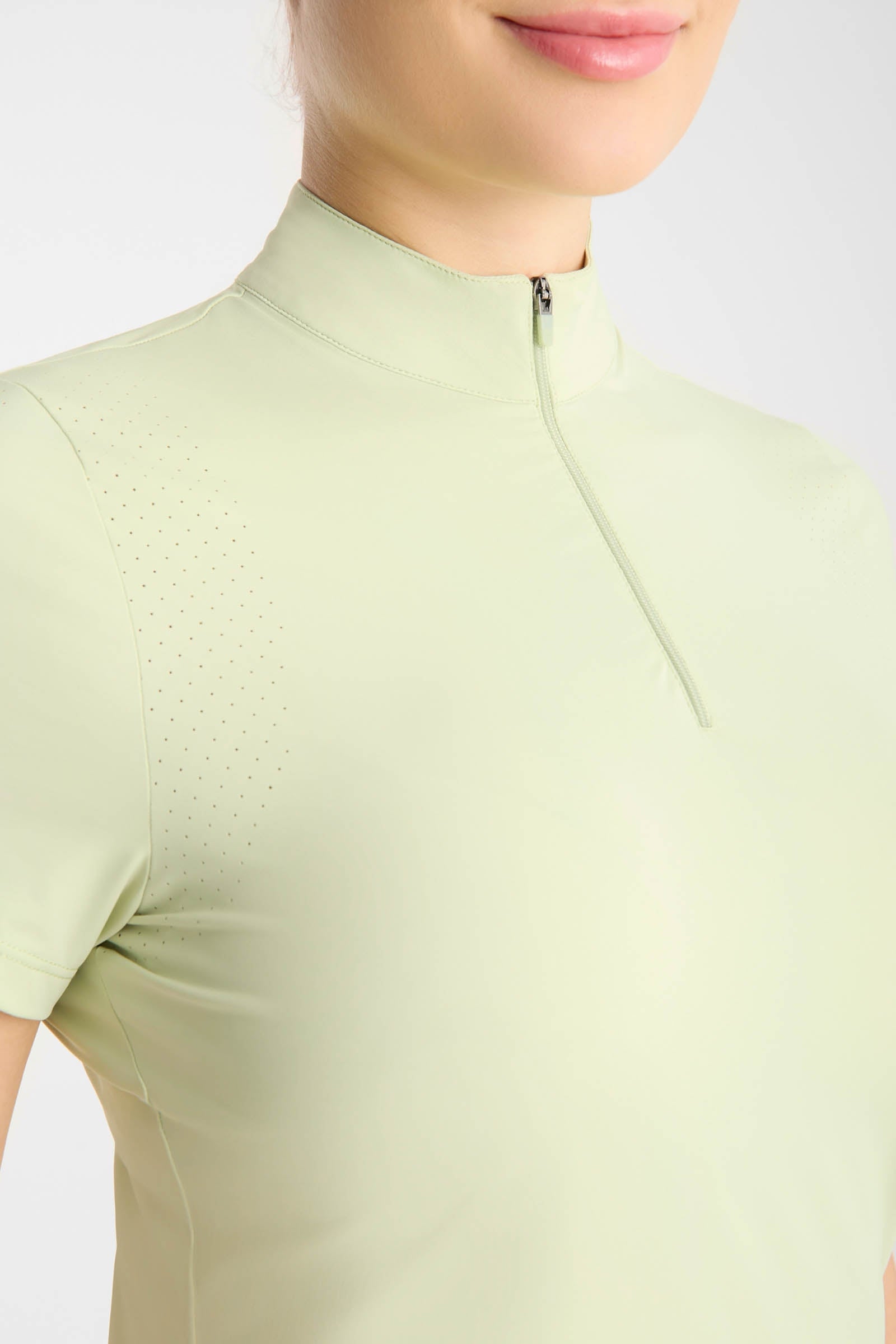 Horze Emmie Women´s Cooling Training Shirt, Short Sleeves Women’s Riding Clothing